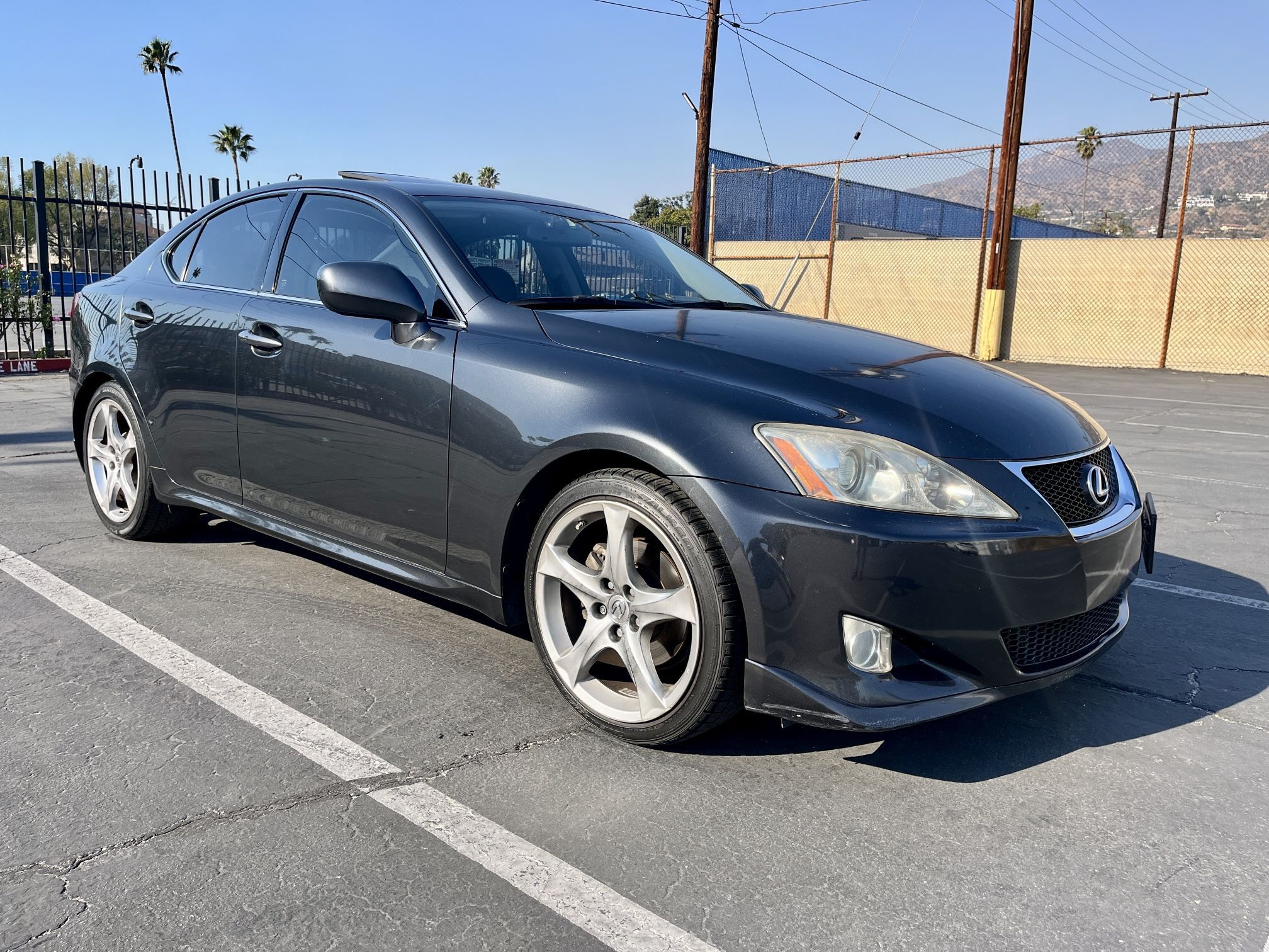 Lexus Is250 - Clean Title /Sport Package / Runs Great