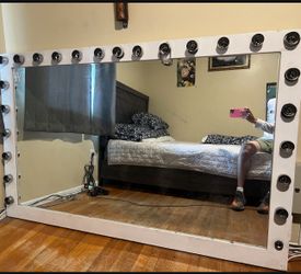 Huge White Mirror With Lights