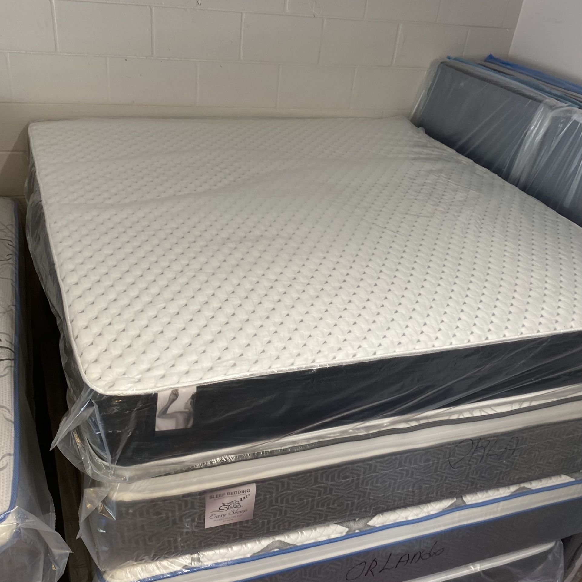 King Size Mattress 10” Inches Thick New From Factory Also Available in: Twin, Full, Queen, Same Day Delivery