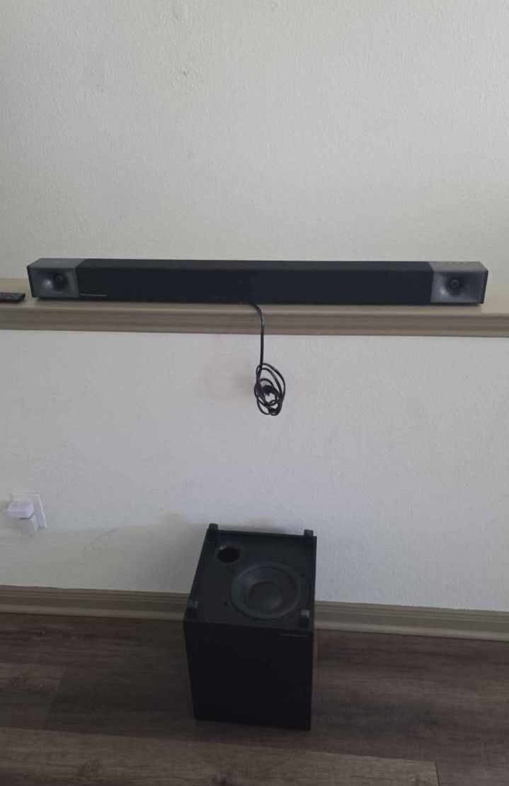 Klipsche CINEMA 400 soundbar & Subwoofer