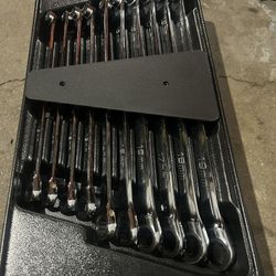 Snap On Tools All Pieces Are Icon 10 To 19 Double Box Ratcheting Wrench Set  Brand New Open Box 