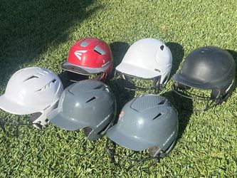 Softball Helmets -youth Size And Regular Size