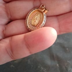 14K Virgin Mary Tricolor Pendant 