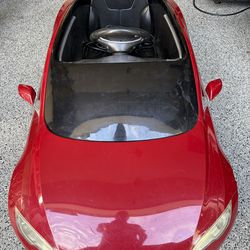 RADIO FLYER - TESLA MODEL S FOR KIDS, RED METALLIC