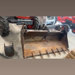 Bobcat Brand 4 in 1 78” Combo Bucket 