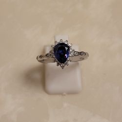925 Silver CZ and Sapphire Teardrop Ring Size 7.5 