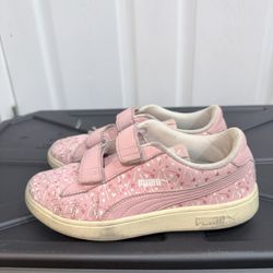 Puma Kid pink Shoes Size 3