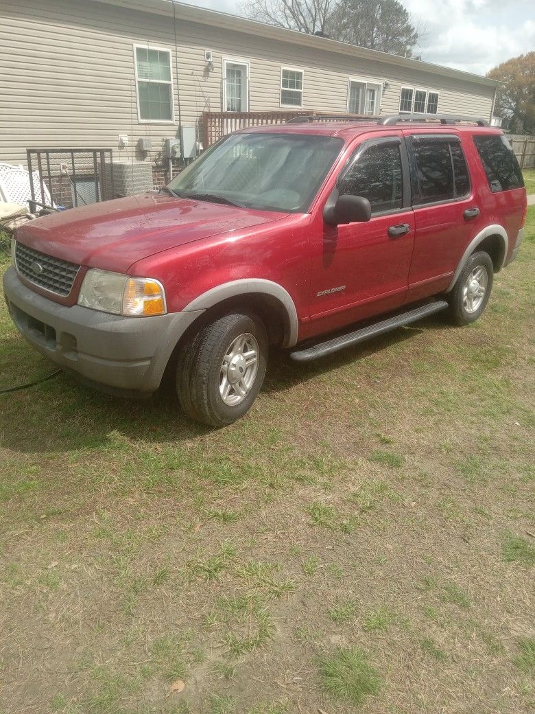 2002 Ford Explorer