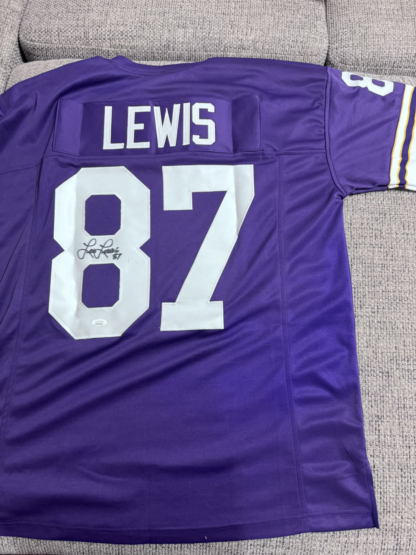 Leo Lewis Autographed/Signed Custom Jersey - JSA Coa Sticker Only - Vikings