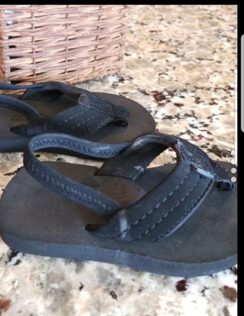 Black Rainbow Child's Sandals - Size 5/6 Kids