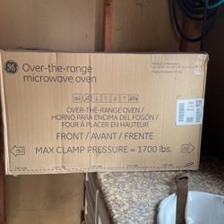 GE Over The Range Microwave Oven