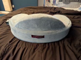 Momcozy nursing pillow
