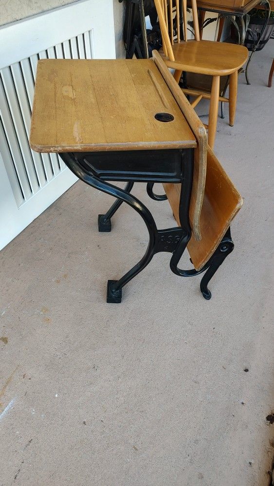 Antique Vintage Child's School Desk 