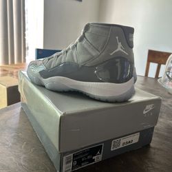 Air Jorden 11 retro size 9 men’s