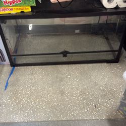 Reptile Enclosure 