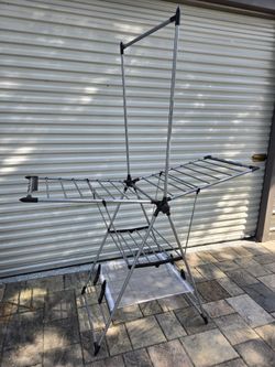 Large clothes drying rack