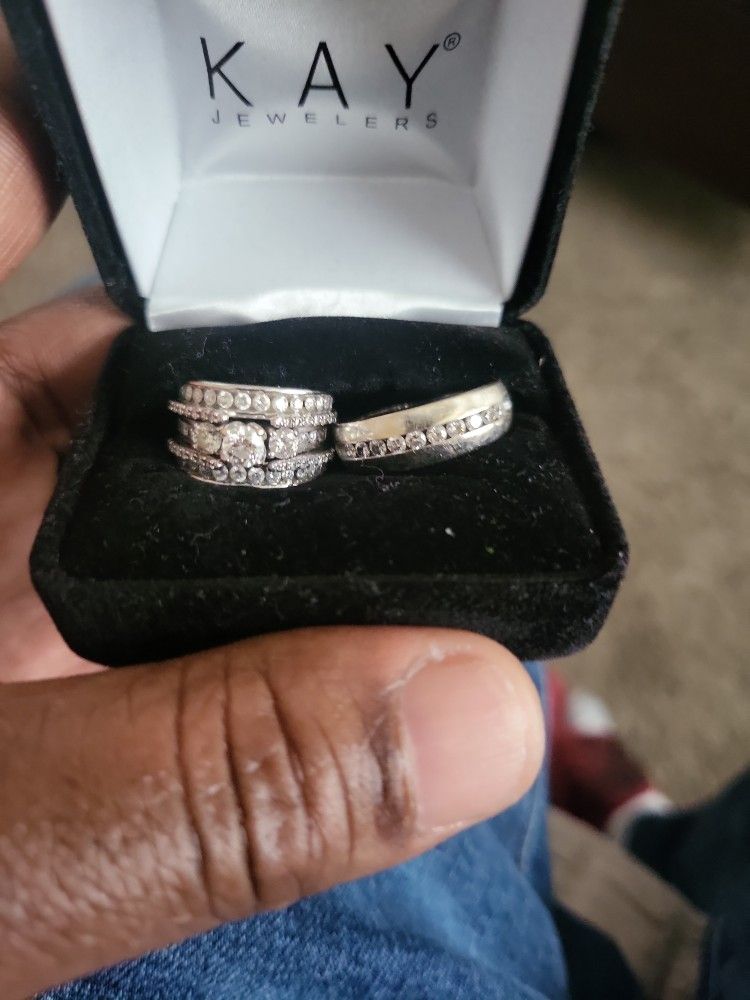 White gold his and her wedding rings woman ring has enhancement piece