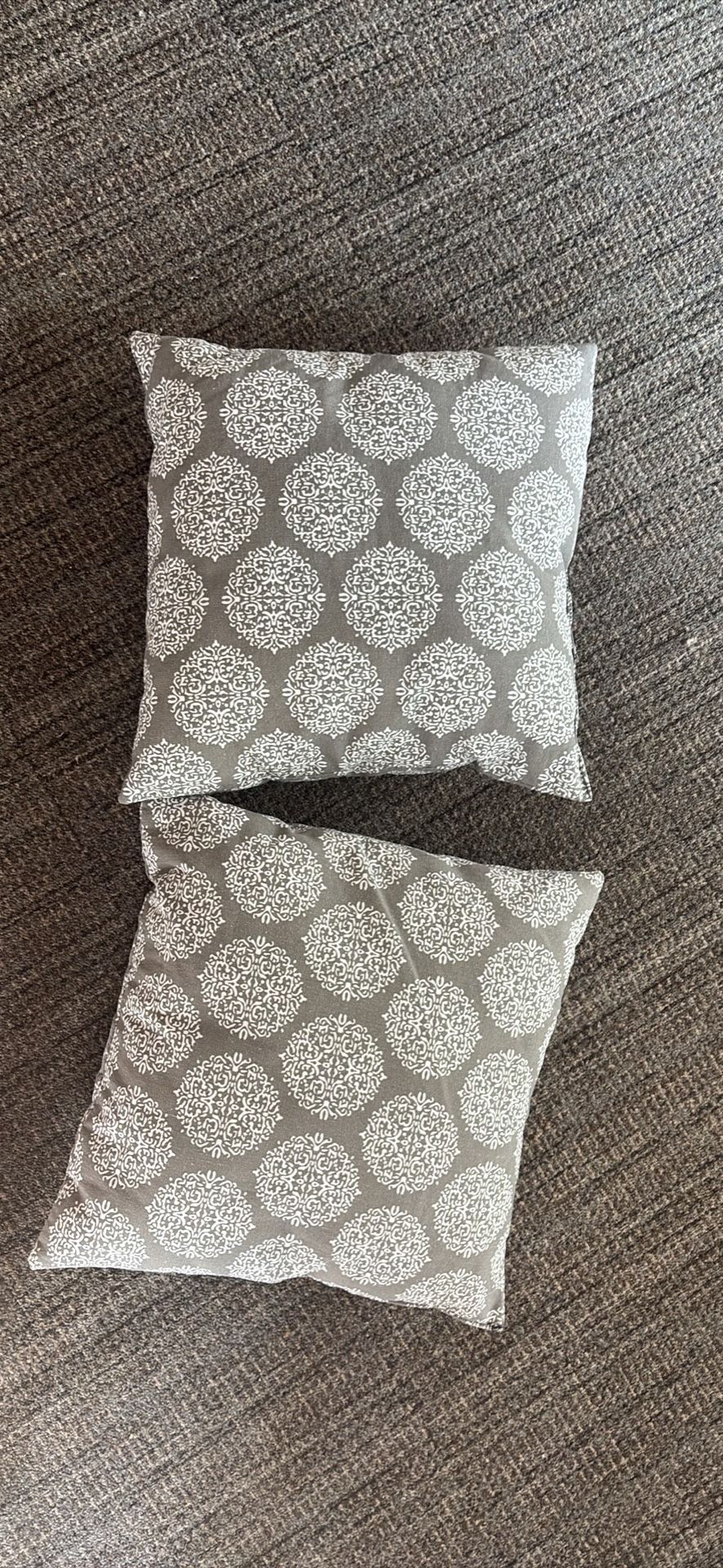 Throw Pillows