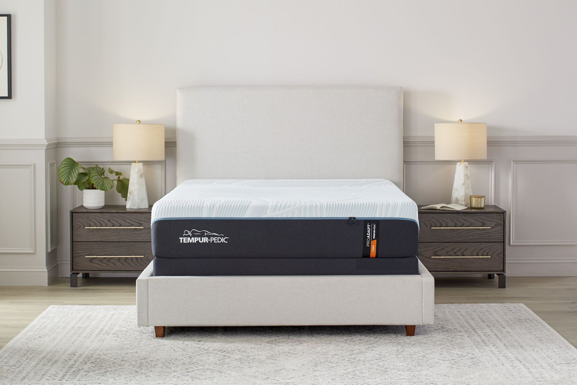 BRAND NEW MATTRESS TEMPUR PEDIC PROADAPT FIRM QUEEN SIZE 