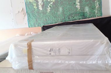 $80 King Size Box Springs