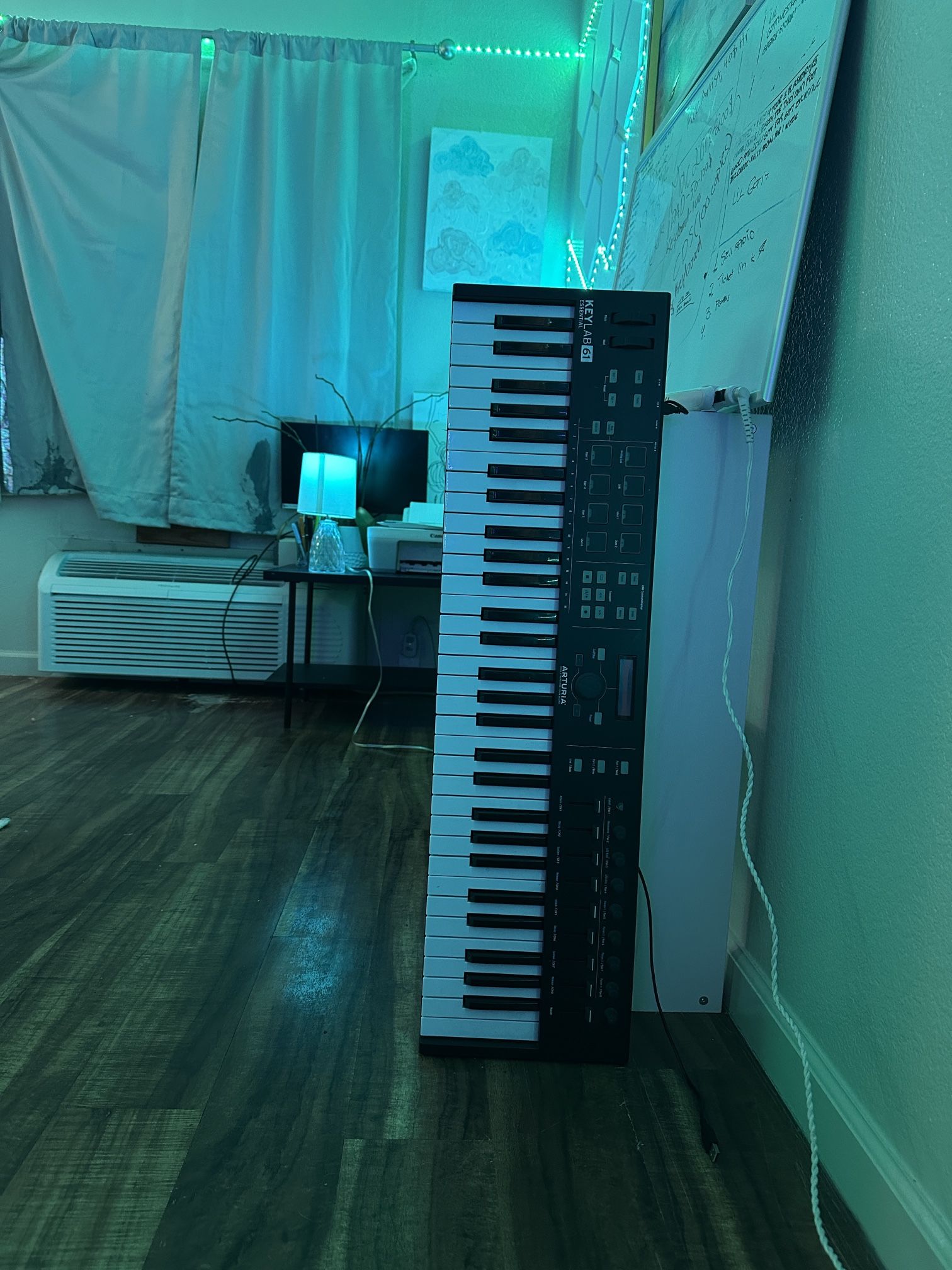MIDI KEYBOARD 🖤