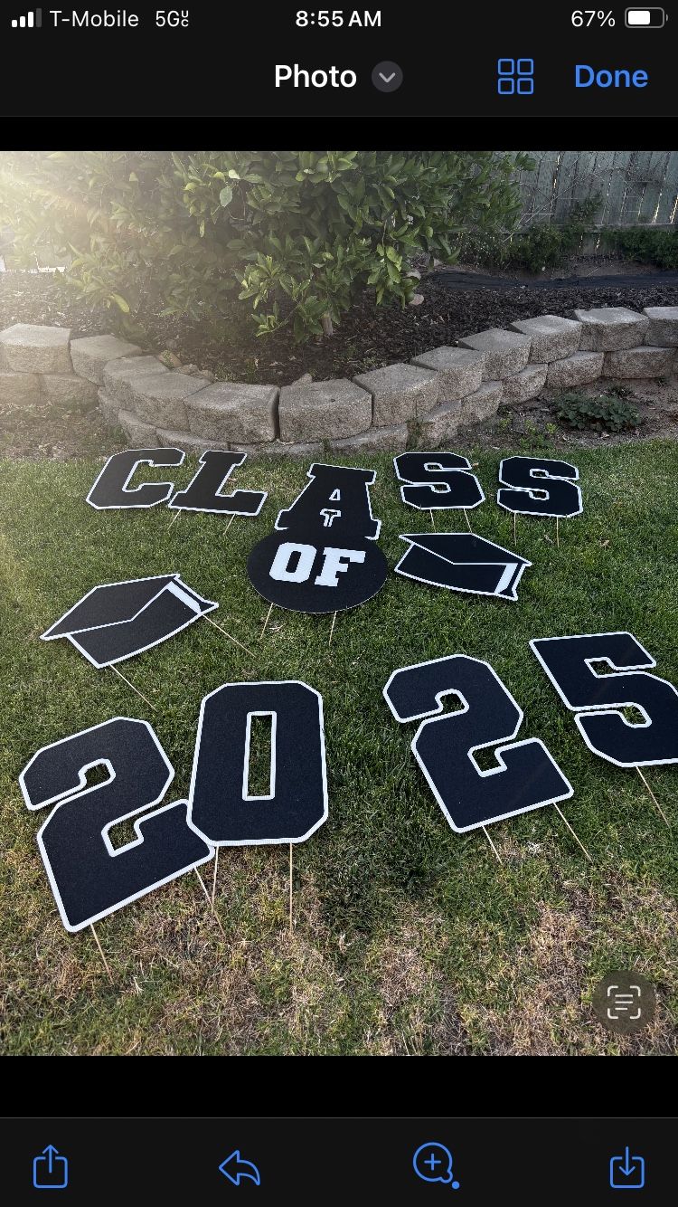 2025 Graduation Supplies