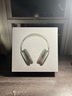 Airpod Maxes Green SEALED