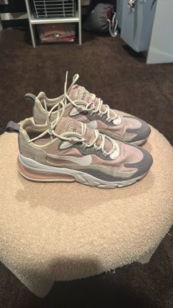  Wmns Air Max 270 React 'Plum Chalk'