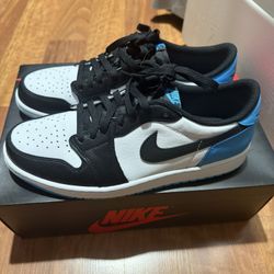 Jordan 1 Low Powder Blue