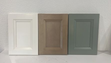 Kitchen cabinet