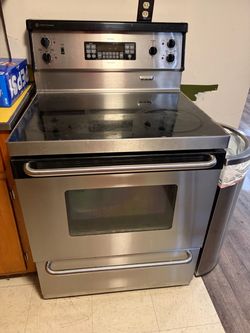 GE electric stove