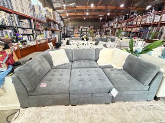 Brand New Thomasville Tisdale from Costco