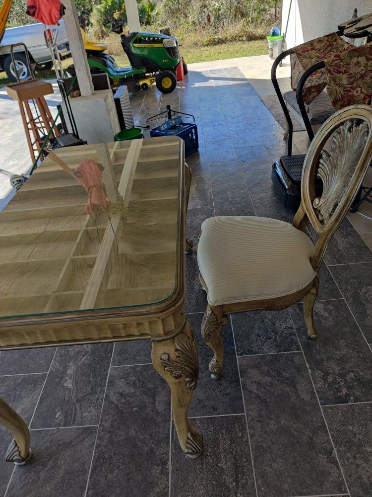 Desk With Chair