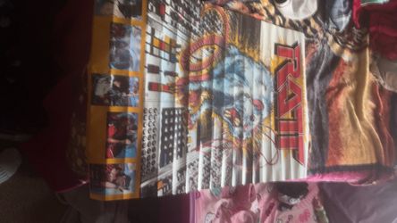 Original print RATT poster they go for 200+ eBay let it go for 100.