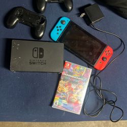 Nintendo Switch 
