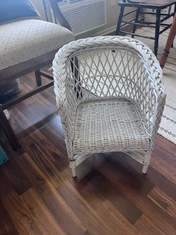 Wicker Chair plant stand