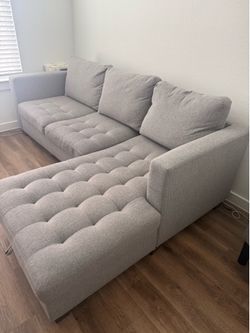 Couch w/ storage chaise