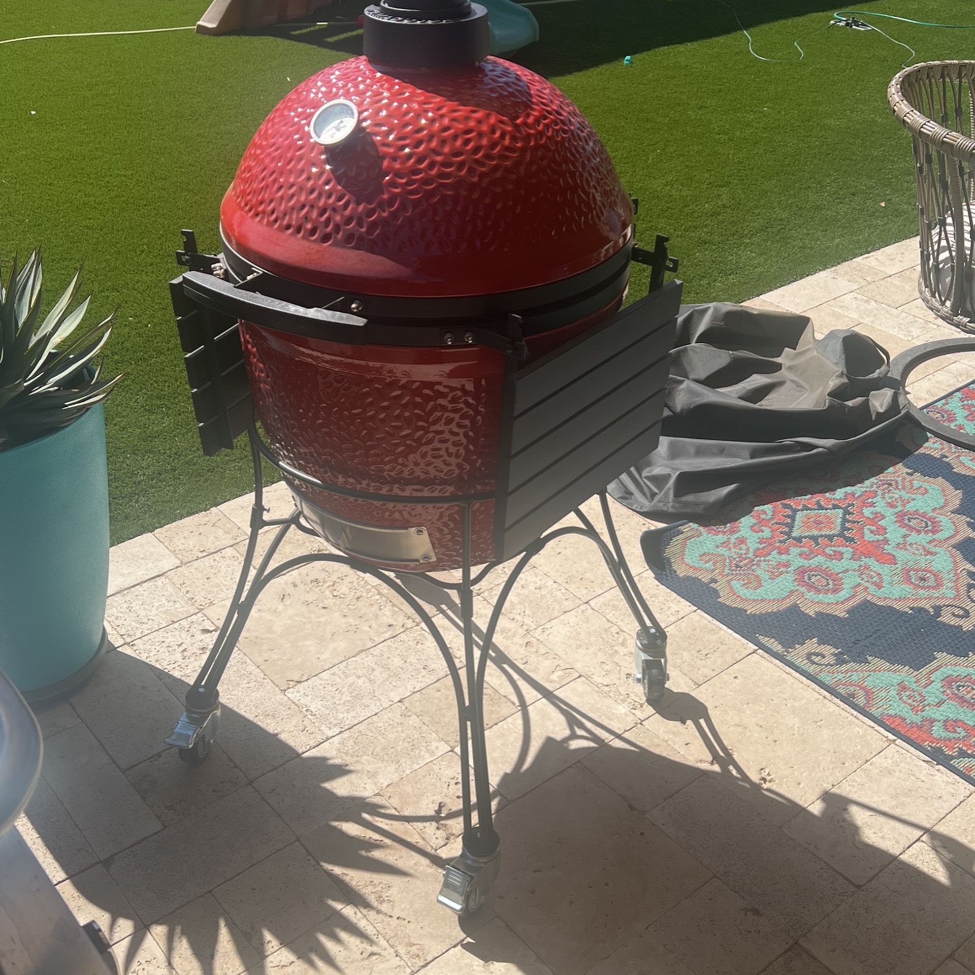 Kamado Joe Classic Ceramic Grill Brand New Never Used