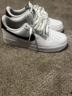 nike air force 1 '07 black and white