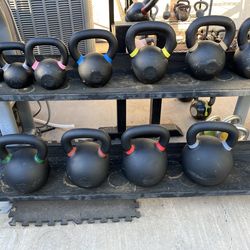 Rogue kettlebells 9-80lbs
