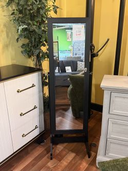 CLEARANCE TuTu Mirror w/ Hidden Jewelry Storage