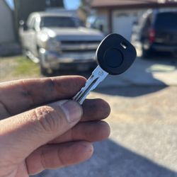 Llaves De Autos / Car Keys And Remotes 