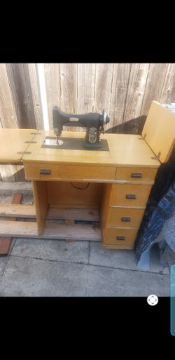 Sewing Machine, White Rotary/high 31,long 30, Wide 18 Inches