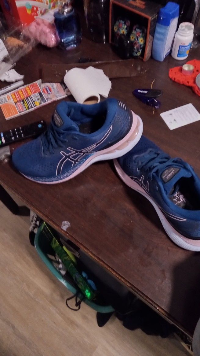Asics Gel Kayano 28