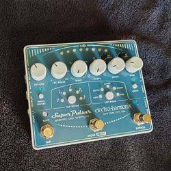 Electro Harmonix Super Pulsar Stereo Tap Tempo Tremolo Guitar Pedal