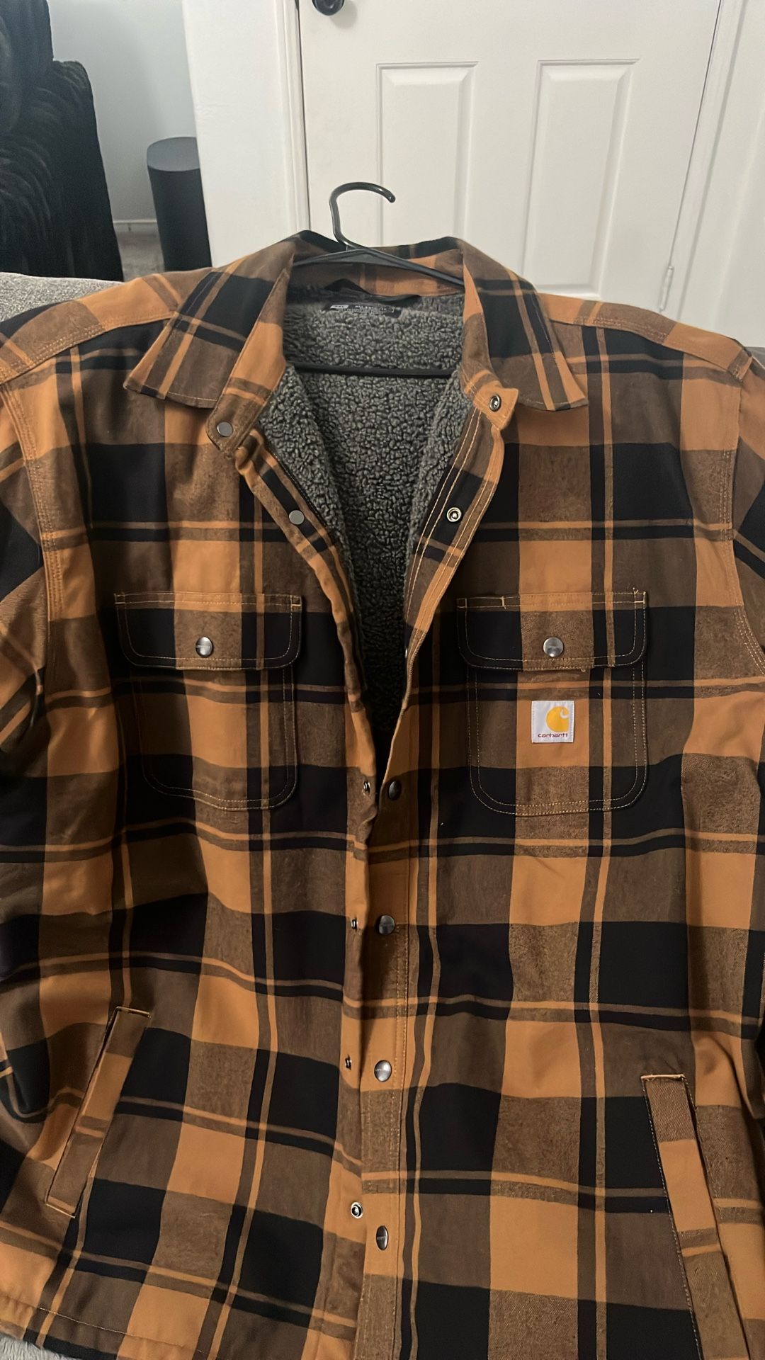 Men’s Sherpa Lined Carhartt Jacket