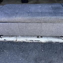 🔥🔥$20  Ottoman / Banco con almacenamiento oculto — recoger en Pomona CA