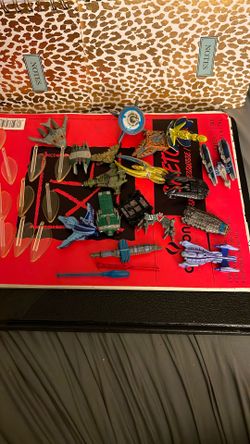 17 Micro Machines Babylon 5 Space Ship Figures 