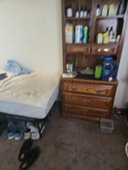CHINA HUTCH