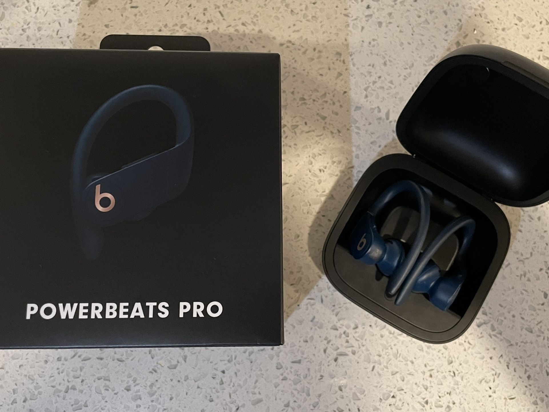 PowerBeats Pro Navy Blue LIKE NEW